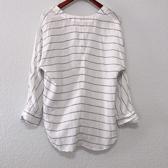 Rails Lily Positano Stripe Linen Lace Up Top - Picture 8 of 16